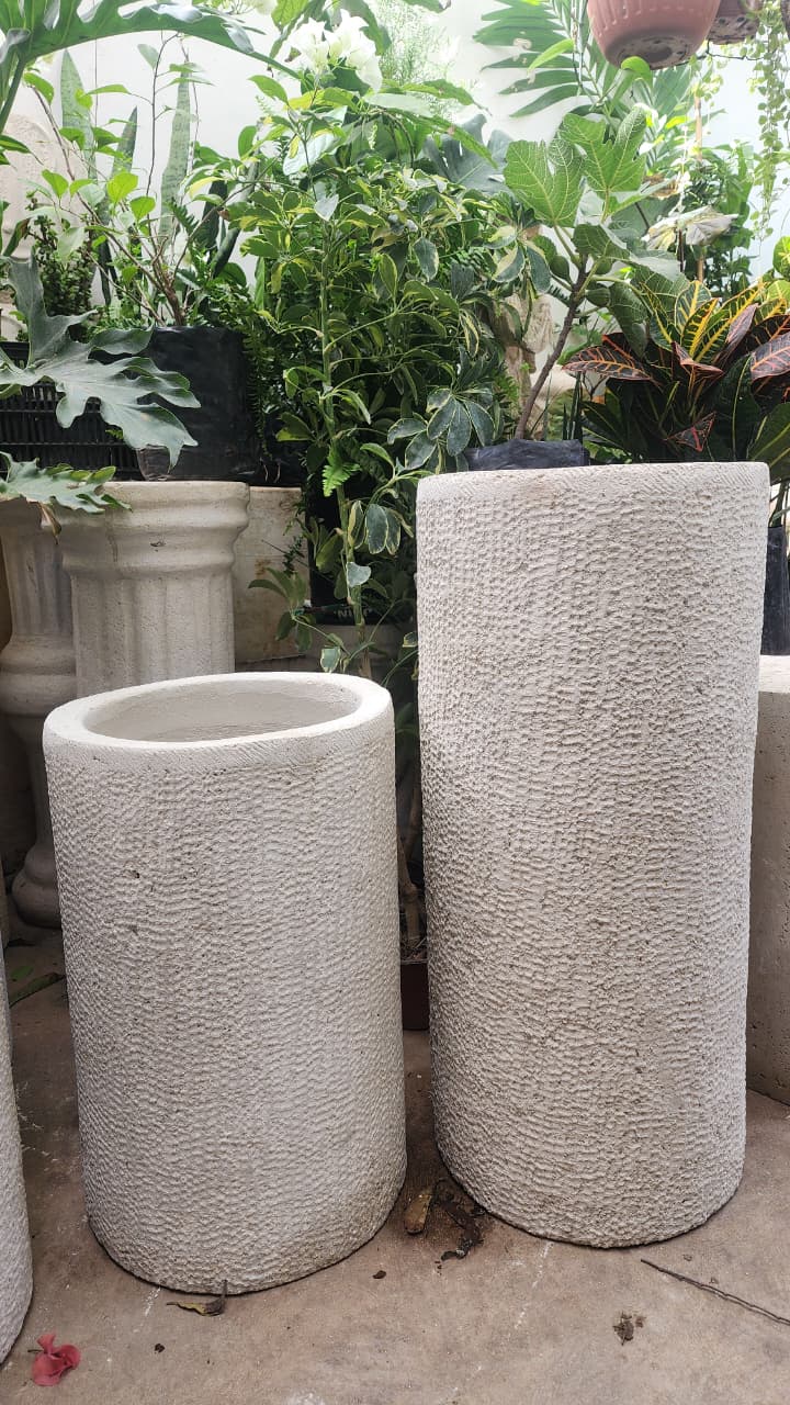 Maceta modelo TUBO de 70 x 30